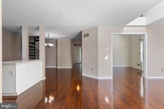 312 River Birch Cir in Kennett Square, PA - Building Photo - Building Photo