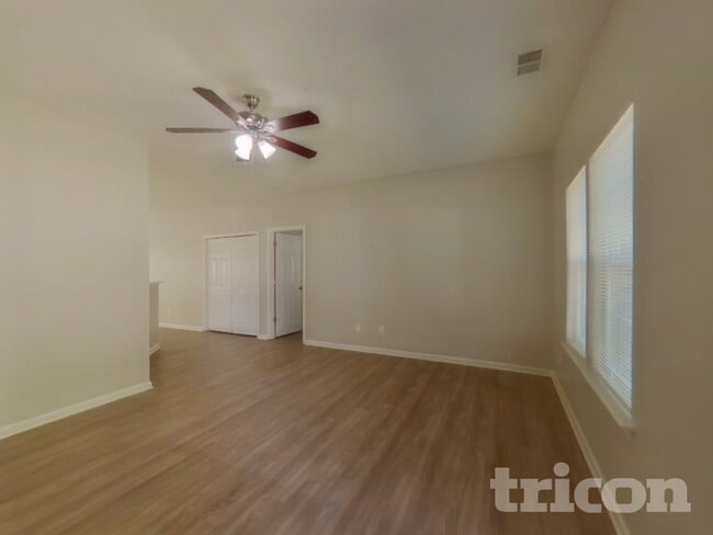 1526 Jeffrey Bryan Dr in Charlotte, NC - Building Photo - Building Photo