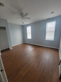 5141 Race St, Unit 2 photo'