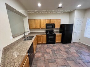 8107 E Osage Ave in Mesa, AZ - Building Photo - Building Photo