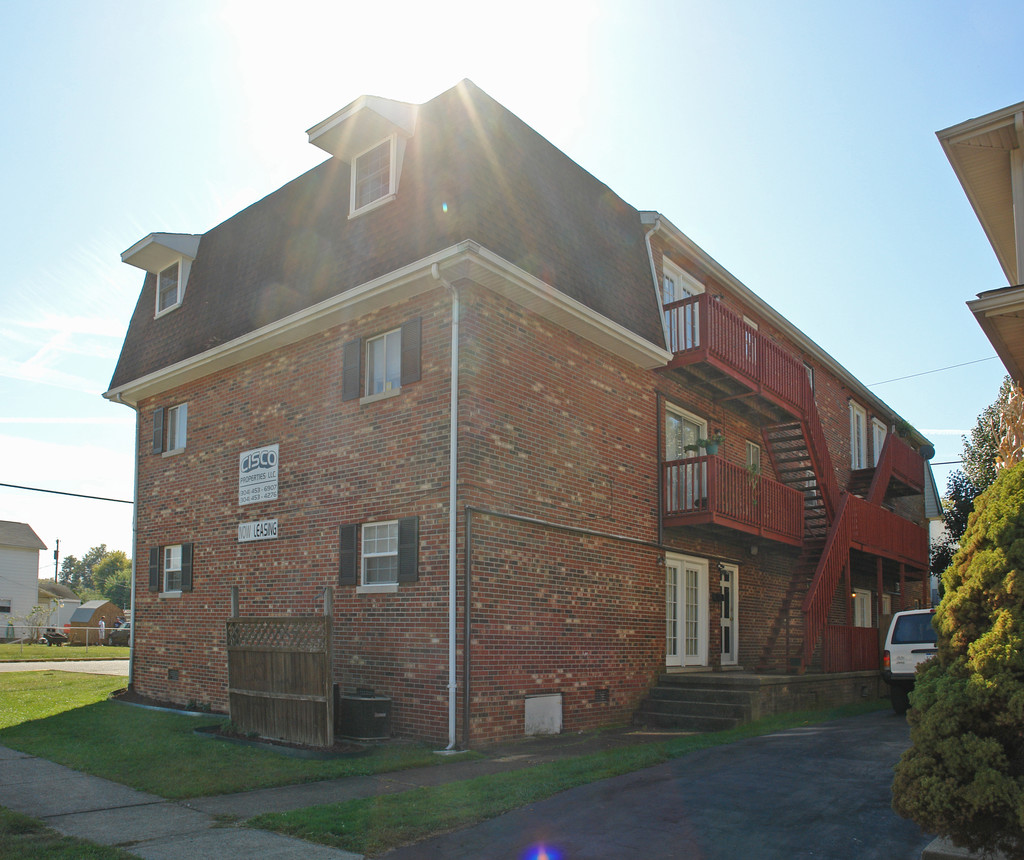 900 Chestnut St Apartments Kenova, WV Apartments For Rent