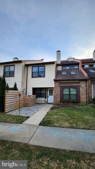 46 Heather Ct in Newtown, PA - Building Photo