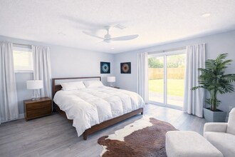 2563 S Peninsula Dr in Daytona Beach, FL - Building Photo - Building Photo