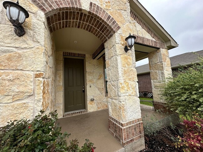 2132 Hat Bender Lp in Round Rock, TX - Foto de edificio - Building Photo