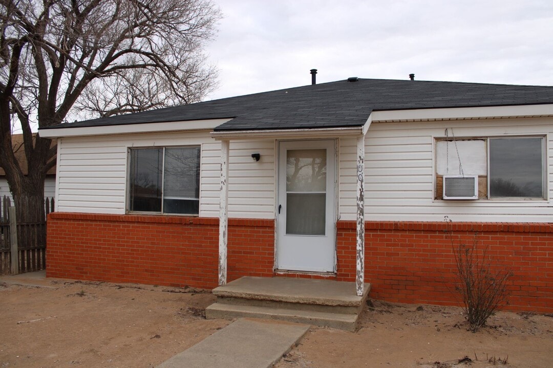 500 9th Ave in Canyon, TX - Building Photo