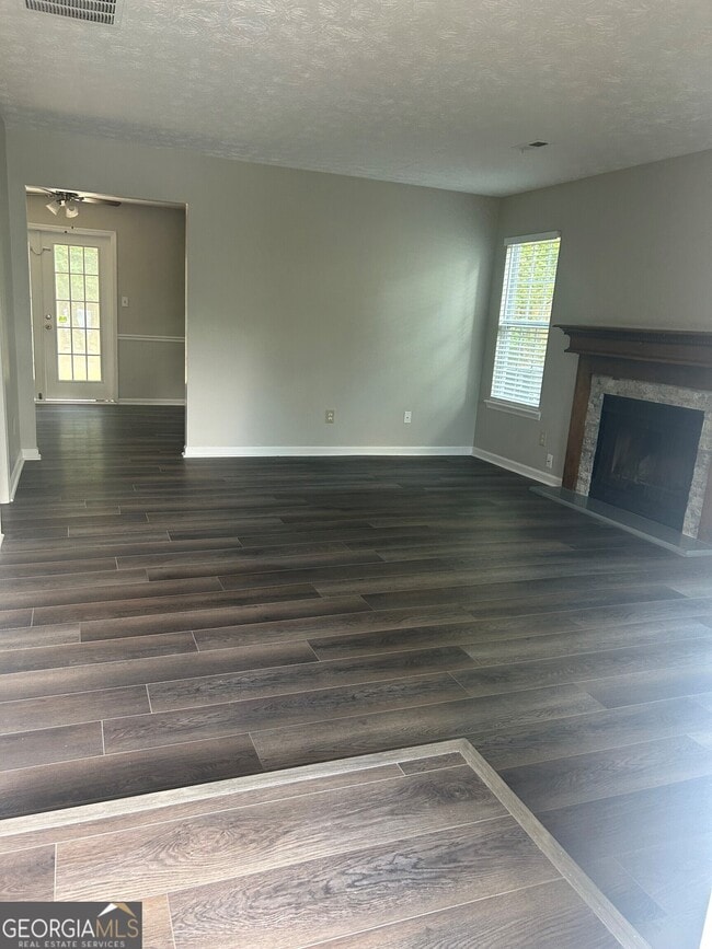 310 Park Leaf in Peachtree City, GA - Building Photo - Building Photo