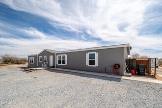 12011 S 222nd Ave in Buckeye, AZ - Building Photo - Building Photo