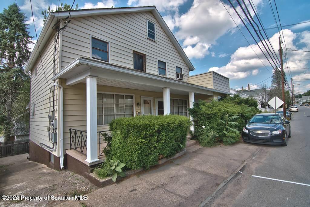 154 Parsonage St in Pittston, PA - Building Photo