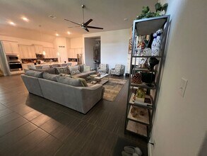 2301 Noble Pass Ln in League City, TX - Building Photo - Building Photo