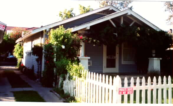 506 E Santa Barbara St in Santa Paula, CA - Building Photo - Building Photo