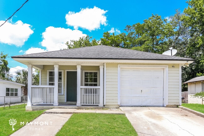 property at 1129 W 30th St