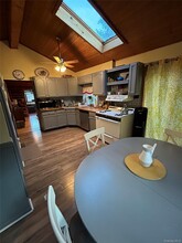 4 Glendale Rd in Greenwood Lake, NY - Building Photo - Building Photo