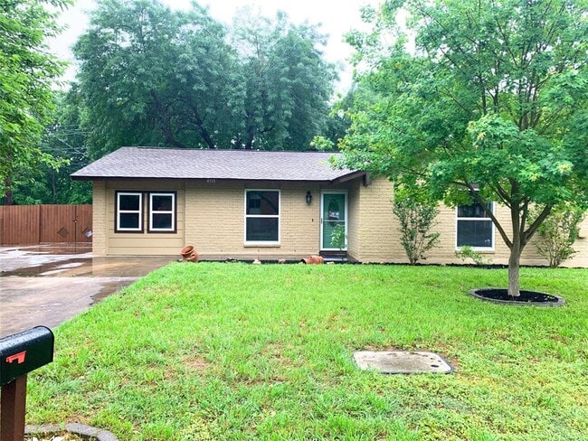 4905 Richmond Ave in Austin, TX - Building Photo - Building Photo