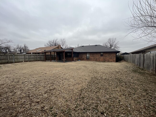 628 Waterview Rd in Oklahoma City, OK - Building Photo - Building Photo