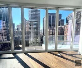 East 44th Street / Amazing 2-Bed 2-Bath / in New York, NY - Building Photo - Building Photo