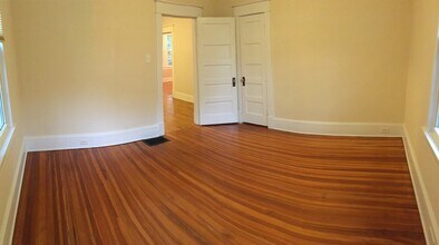307 Perry St in Raleigh, NC - Building Photo - Building Photo