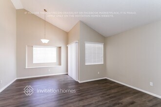 383 Cavos Way in Henderson, NV - Foto de edificio - Building Photo