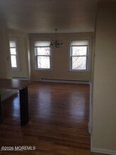 20 Lockwood Pl in Fair Haven, NJ - Building Photo - Building Photo