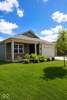 9237 Kavanaugh Dr in Indianapolis, IN - Building Photo