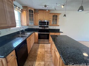 47-361 Hui Iwa St in Kaneohe, HI - Building Photo - Building Photo