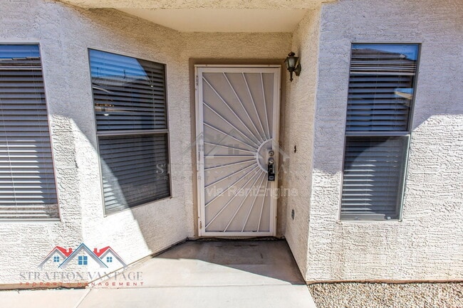 12913 W Palm Ln in Avondale, AZ - Building Photo - Building Photo