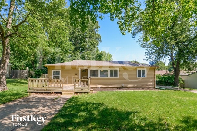 property at 900 NE 62nd St