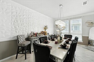 17497 Chestnut Cove Dr in Conroe, TX - Building Photo - Building Photo