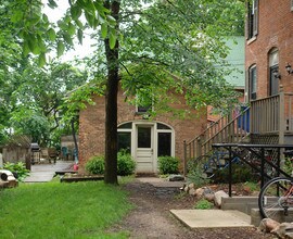 Alonzo Palmer House in Ann Arbor, MI - Foto de edificio - Building Photo