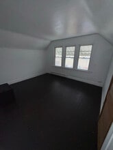 1614 Oak St in Toledo, OH - Building Photo - Building Photo