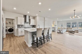493 Ensemble Wy in Frederick, MD - Building Photo - Building Photo