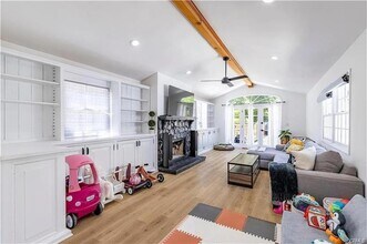 22853 Dolorosa St in Los Angeles, CA - Building Photo - Building Photo