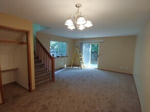 3166 N 12th St in Coeur d'Alene, ID - Foto de edificio - Building Photo