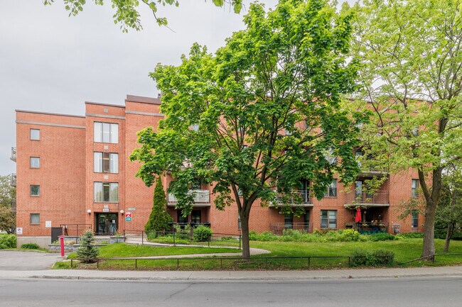 10211 Meilleur Rue in Montréal, QC - Building Photo - Building Photo
