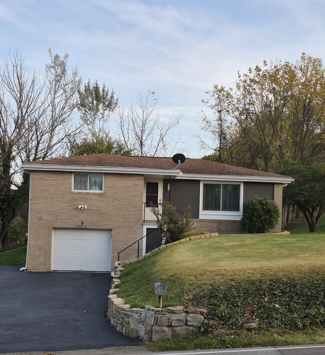 property at 4974 PA-982