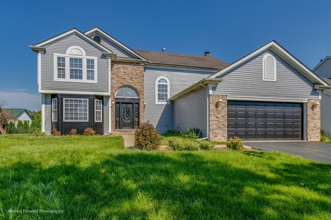 1655 Whispering Oaks Dr