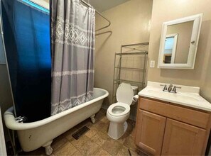 78 Elm St in Potsdam, NY - Building Photo - Building Photo