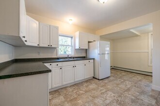 15 Rose St in Haverhill, MA - Building Photo - Building Photo