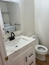 5 Fellows Rd in Clifton Park, NY - Building Photo - Building Photo