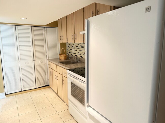 278 Brighton Av in Toronto, ON - Building Photo - Building Photo