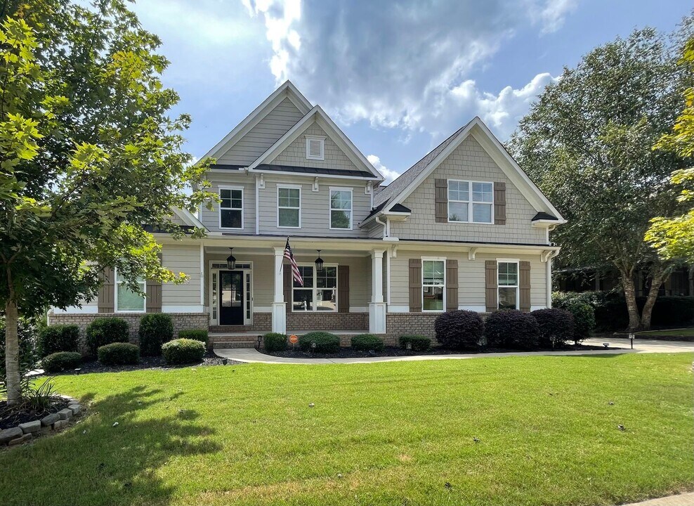 8635 Gilmer Fort in Ball Ground, GA - Building Photo