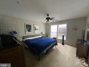 8143 Skelton Cir in Falls Church, VA - Building Photo - Building Photo