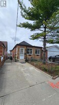 16 Failsworth Ave in Toronto, ON - Building Photo
