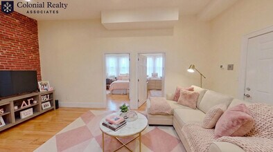 25 St Marys Ct in Brookline, MA - Building Photo - Building Photo