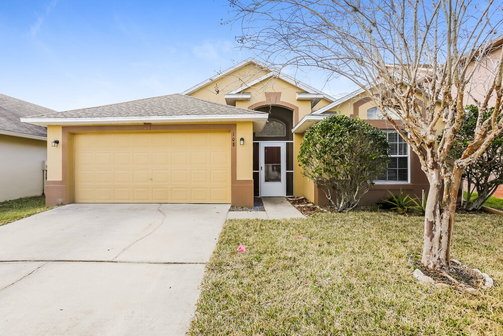 108 Thornbury Ln in Kissimmee, FL - Foto de edificio