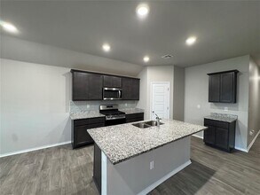 14237 Babbling Brook Dr in Piedmont, OK - Building Photo - Building Photo