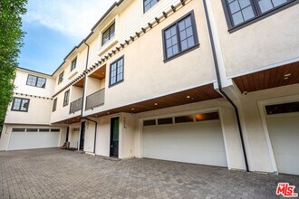 5328 Agnes Ave in Los Angeles, CA - Building Photo - Building Photo