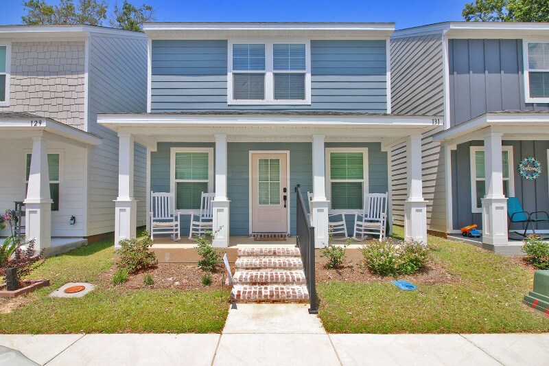 101 Coral Breeze Drive in Biloxi, MS - Building Photo
