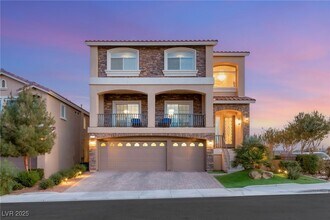 6595 Creekside Cellars Ct in Las Vegas, NV - Building Photo - Building Photo