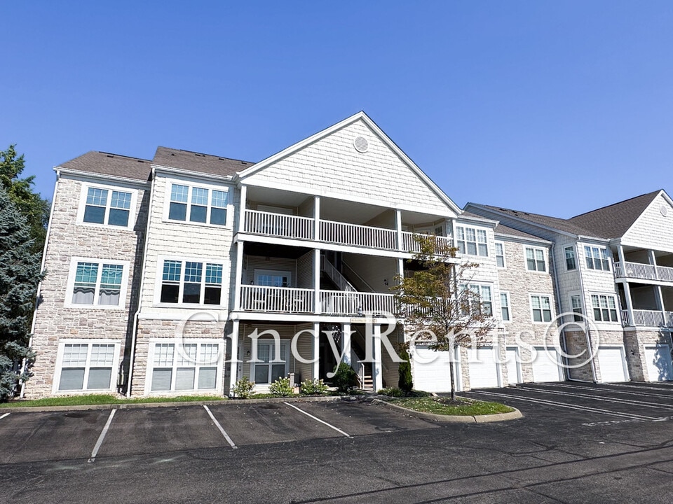9187 Yarmouth Dr in Loveland, OH - Building Photo