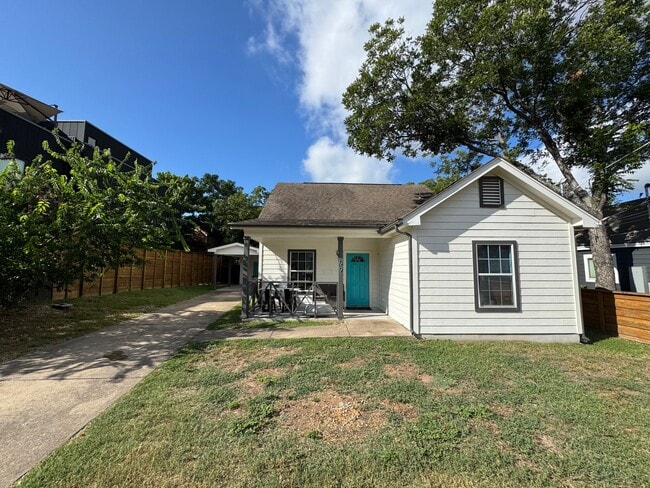 property at 1109 Myrtle St